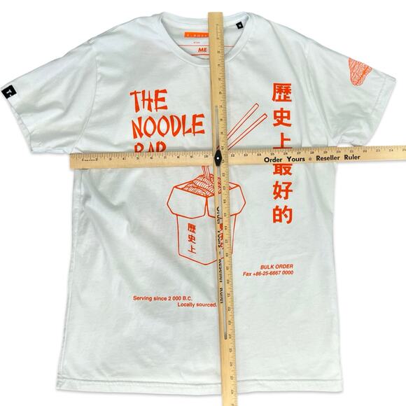 Noodle Bar News White Orange Crew Neck Short Sleeve T-Shirt size M T-Post Ramen - Picture 5 of 13